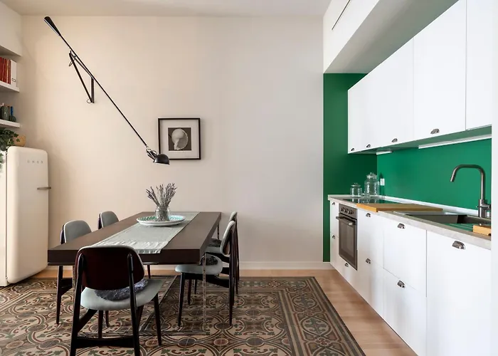 Luxury Experience In דירה *