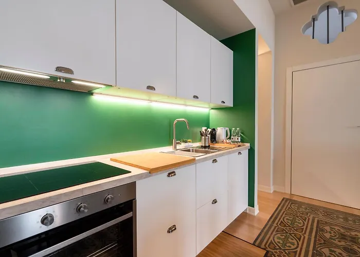 Luxury Experience In דירה *